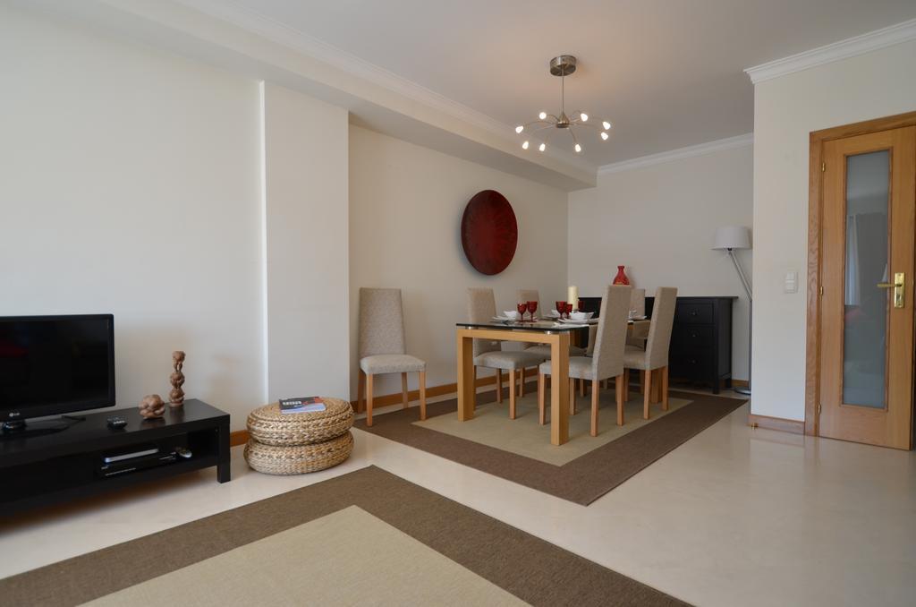 Ferienwohnung Expo Marina Lis Lissabon Zimmer foto