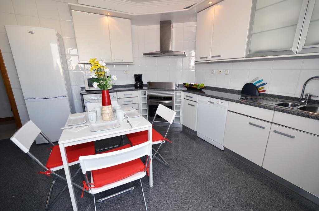Ferienwohnung Expo Marina Lis Lissabon Zimmer foto